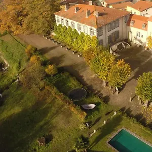 Manoir D'aubeterre Guest house